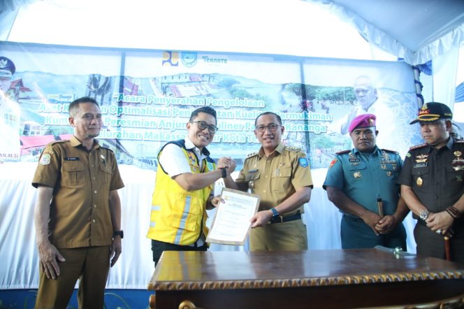 
 Penyerahan Aset Pusat Kuliner Pandara Kananga ke Pemerintah Kota Ternate dari Balai BPPW Maluku Utara. Dok : Humas Pemkot