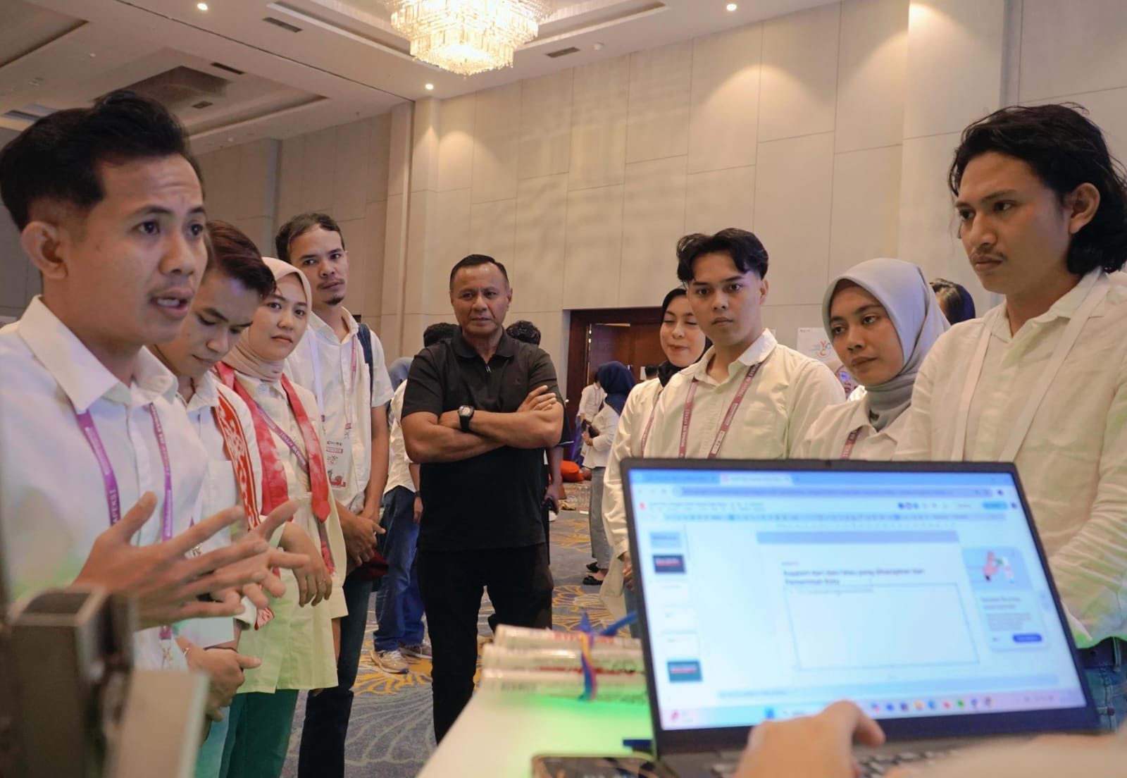Wali Kota Pantau Langsung Delegasi Tikep dalam Sesi Bursa Ide II YCC ...