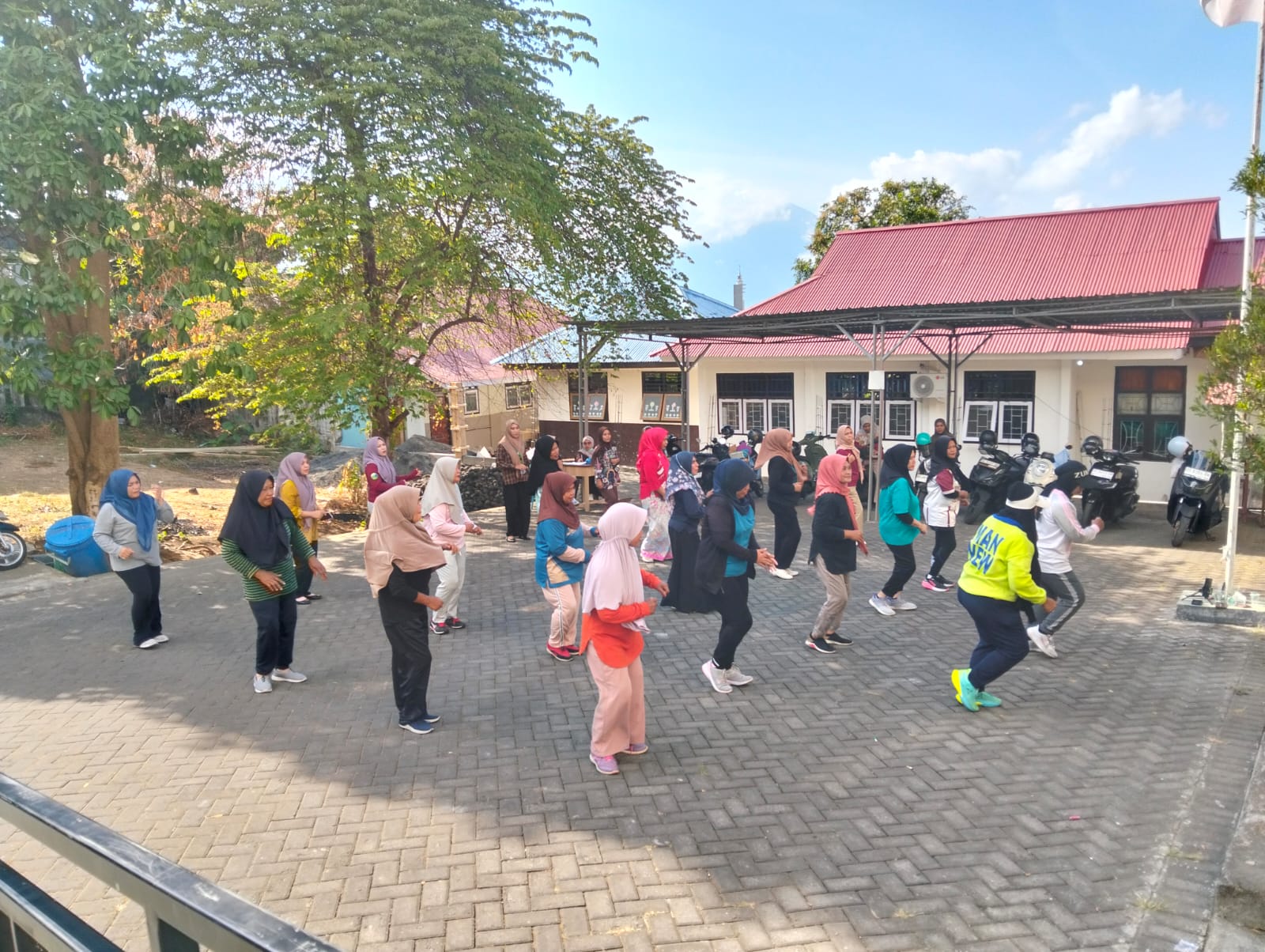 Puskesmas Gambesi Buat Senam Prolanis Setiap Hari Kamis Untuk Pasien Diabetes dan Hipertensi